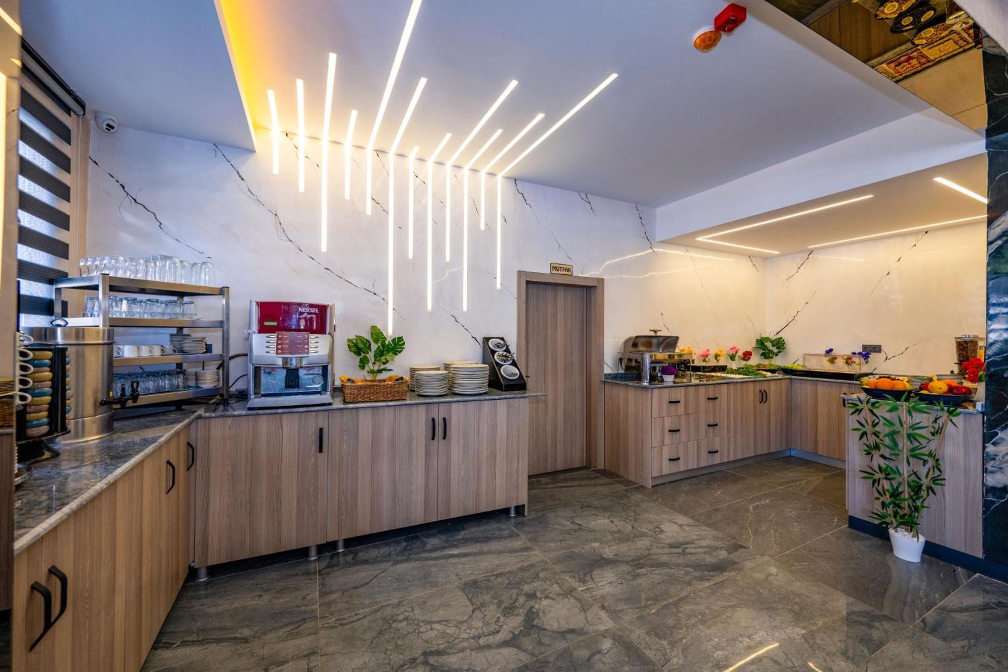 Otel Carpediem Gold Kusadası Esterno foto