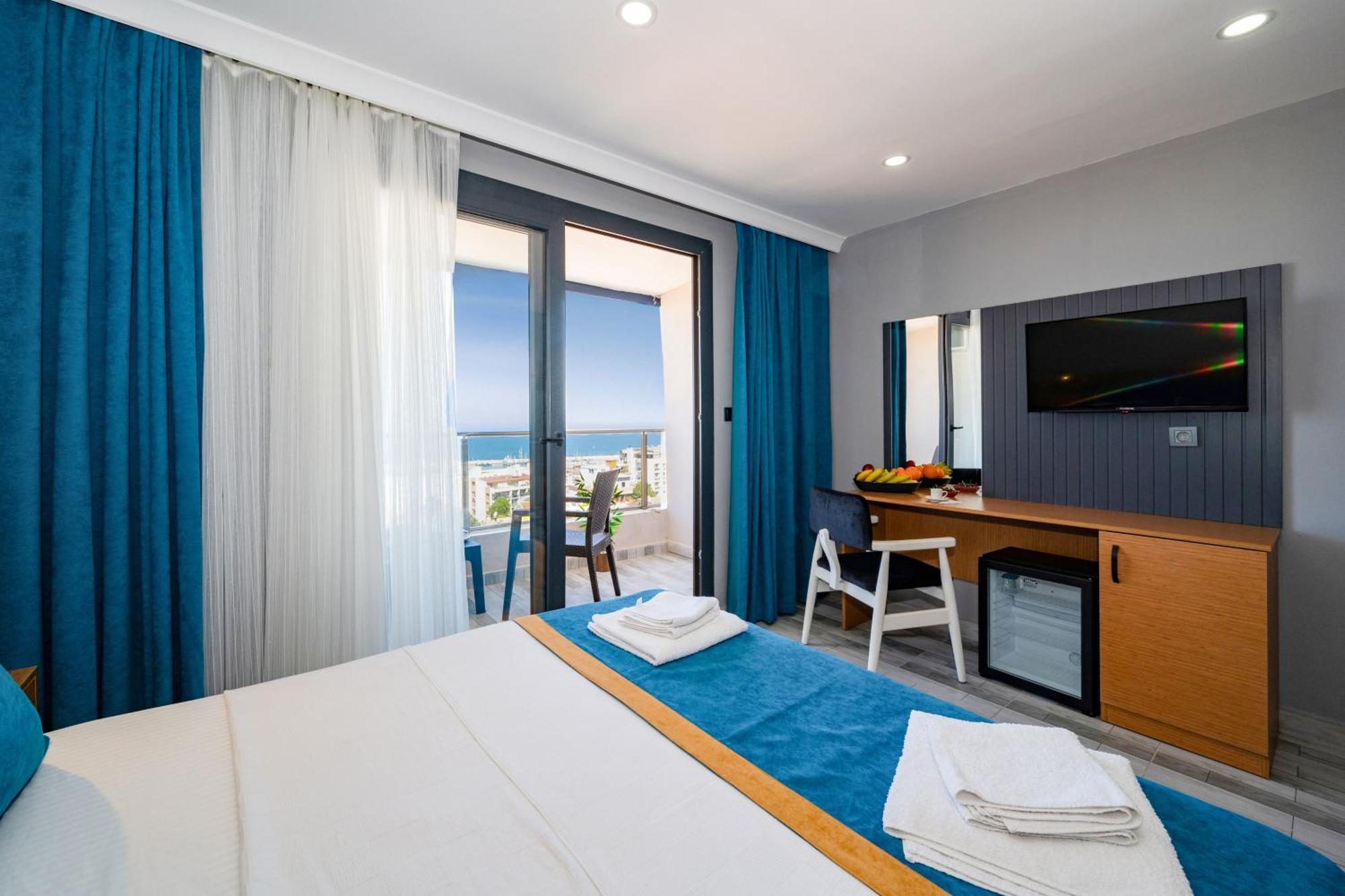 Otel Carpediem Gold Kusadası Esterno foto