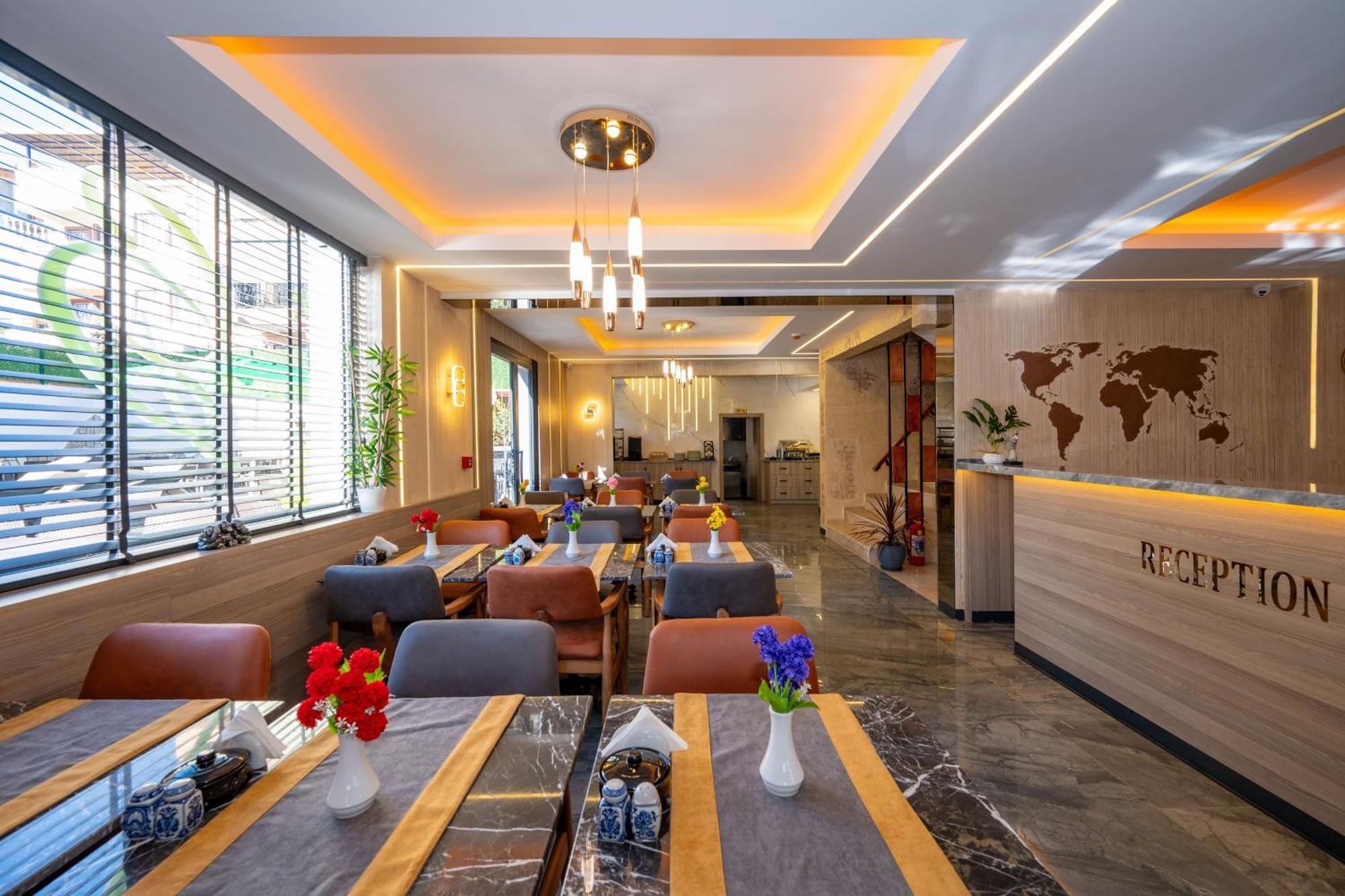 Otel Carpediem Gold Kusadası Esterno foto
